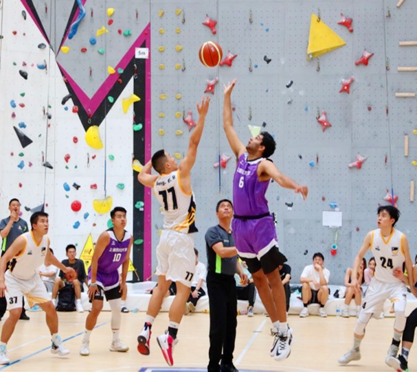 中国女子冰壶队时隔14年再进世锦赛四强