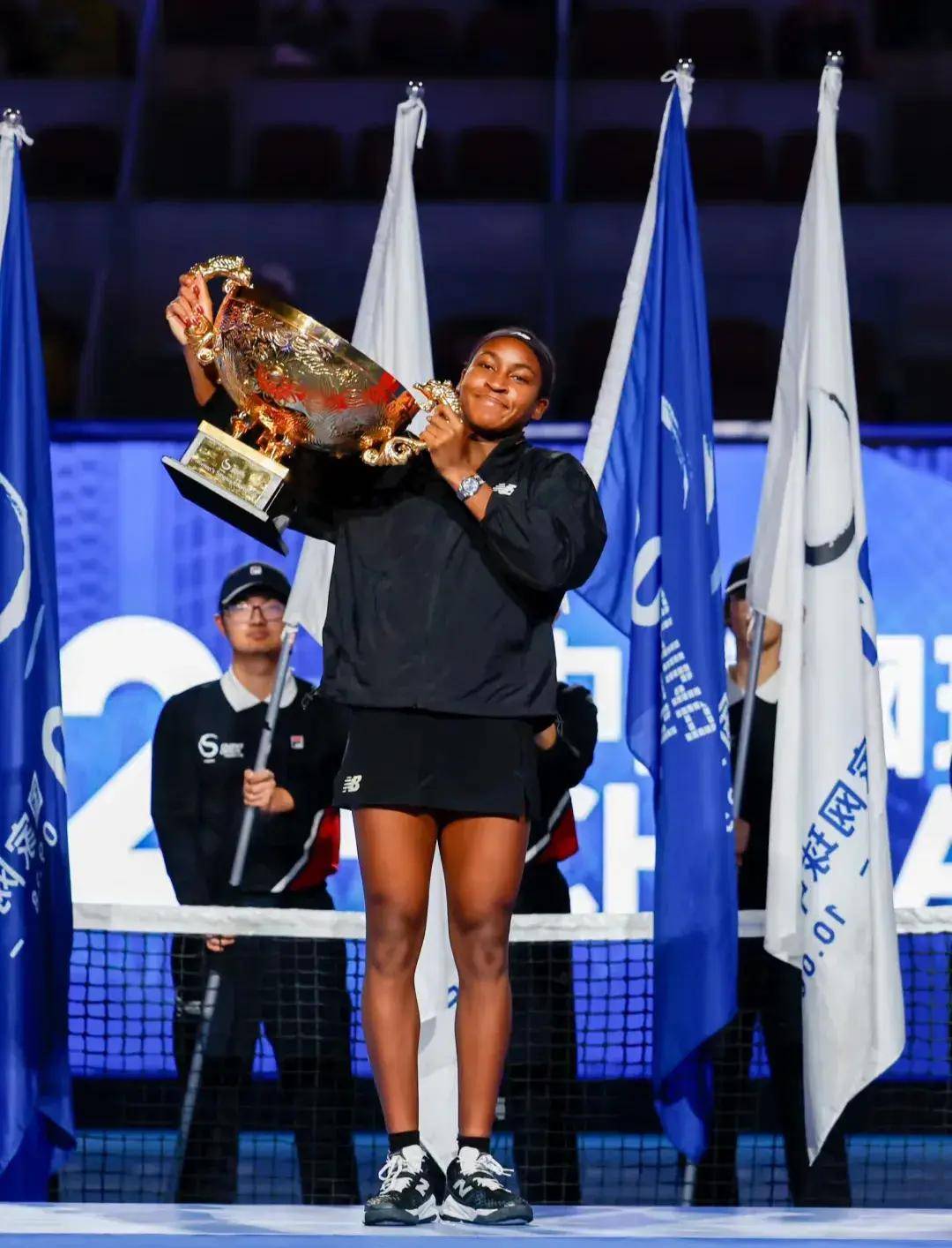 对于伊兰昆 对于伊兰昆