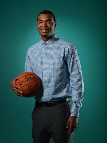 更引发有关 更引发有关